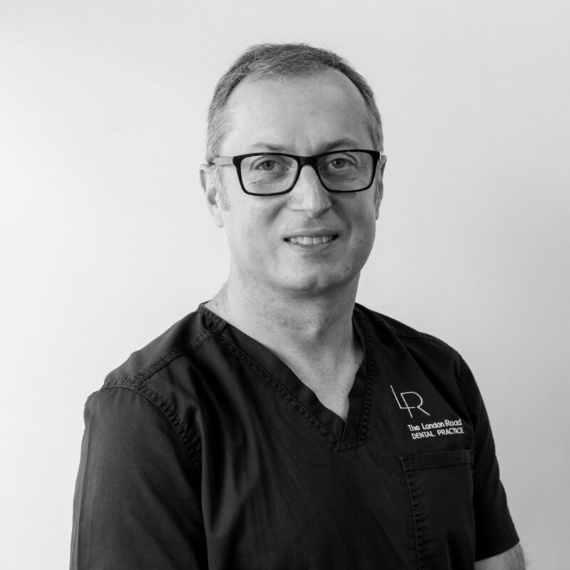 1headshotsblackandwhite12